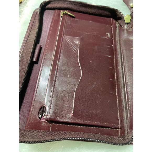 Vintage Burgundy Leather Zippered Planner Binder With Gold-Tone Rings & Address - Picture 5 of 9